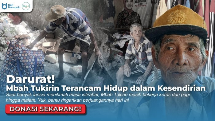 Usia Senja, Tinggal di Trotoar, Mbah Tukirin Hanya Punya Jualan Baju Bekas untuk Bertahan Hidup
