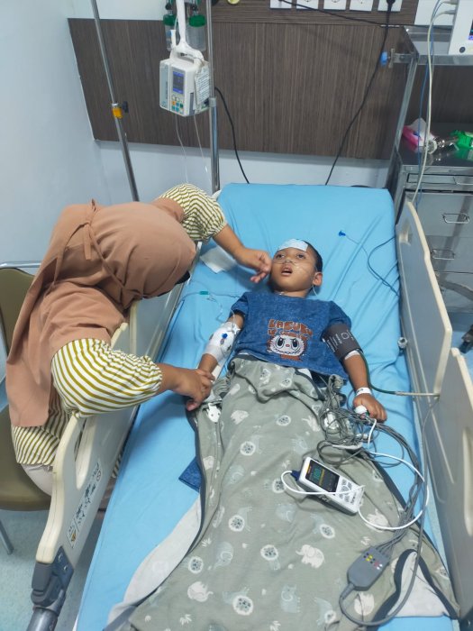 Virus di Otak Makin Ganas! Bantu Razan Sembuh