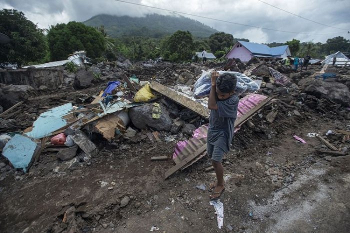 GEMPA GUNCANG NTT! Bantu Penuhi Kebutuhan Obat dan Perawatan Medis Para Korban